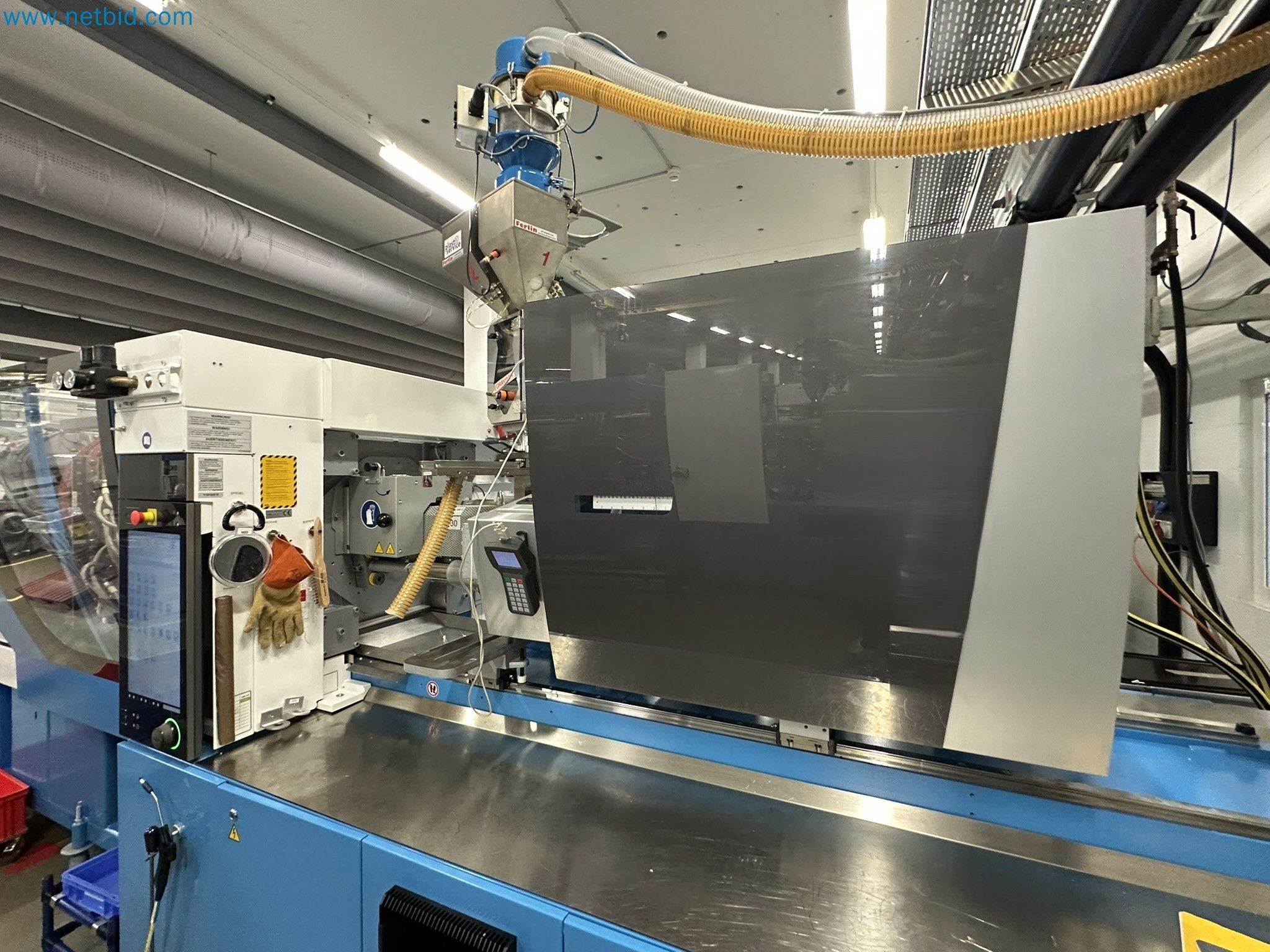 Vstřikovací lisy a 3D souřadnicové měřicí stroje-4