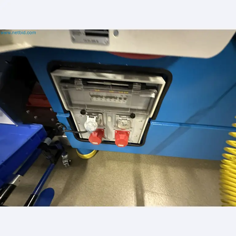 Injection molding machines and 3-D coordinate measuring machines-5