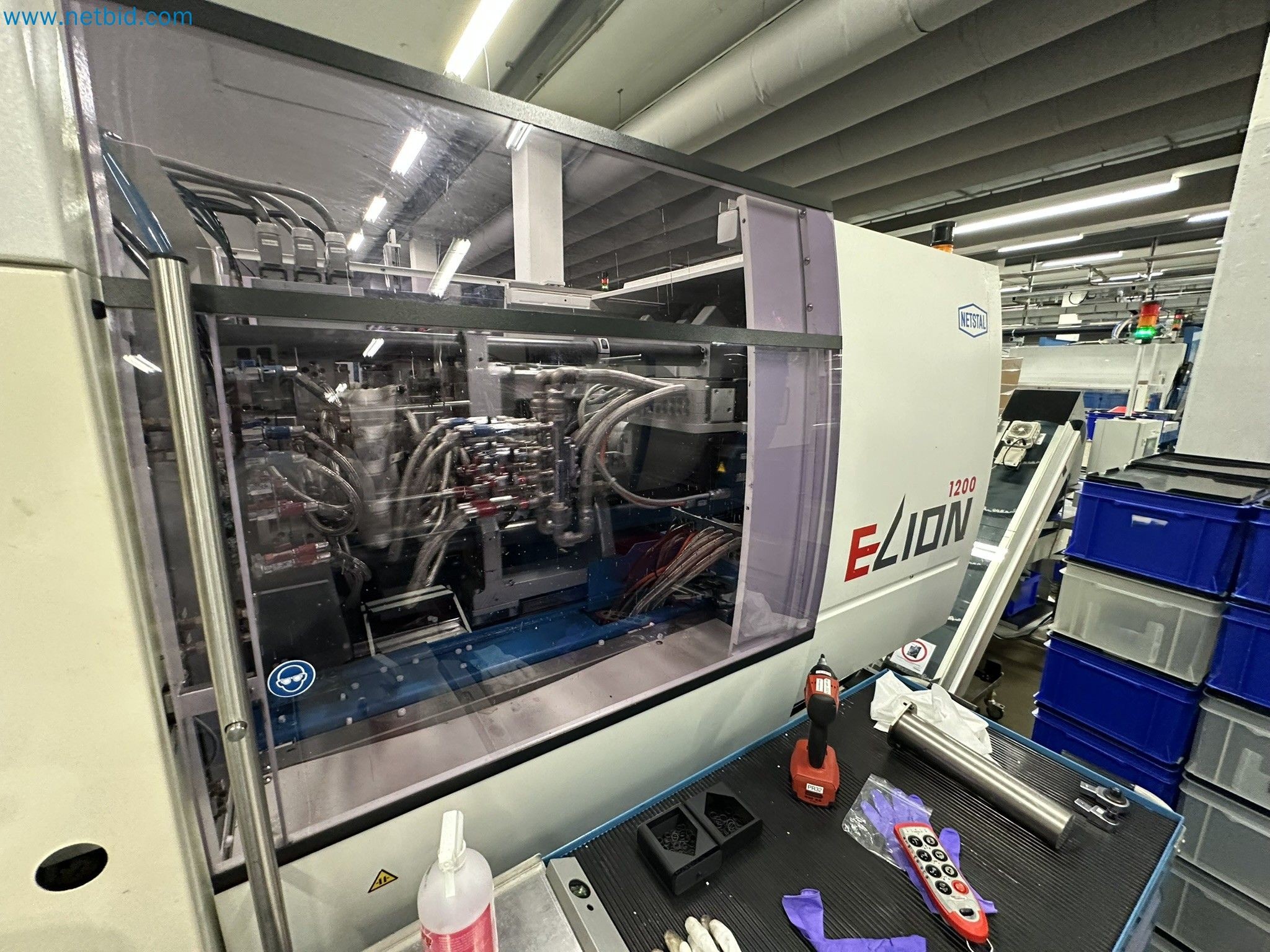 Injection molding machines and 3-D coordinate measuring machines-9