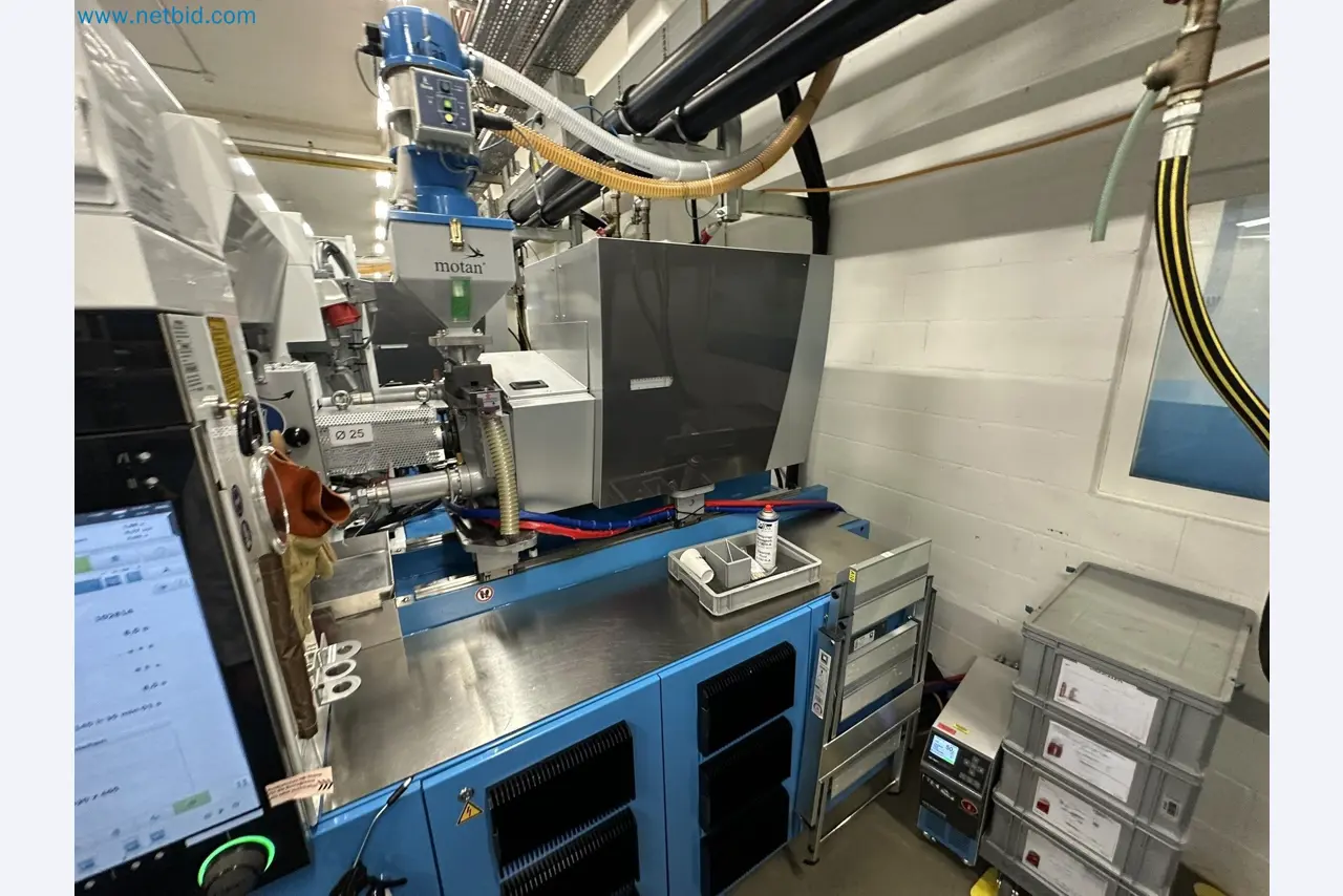 Vstřikovací lisy a 3D souřadnicové měřicí stroje-6