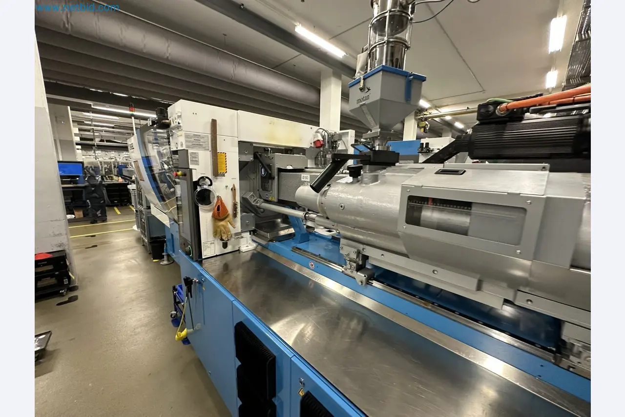 Injection molding machines and 3-D coordinate measuring machines-10