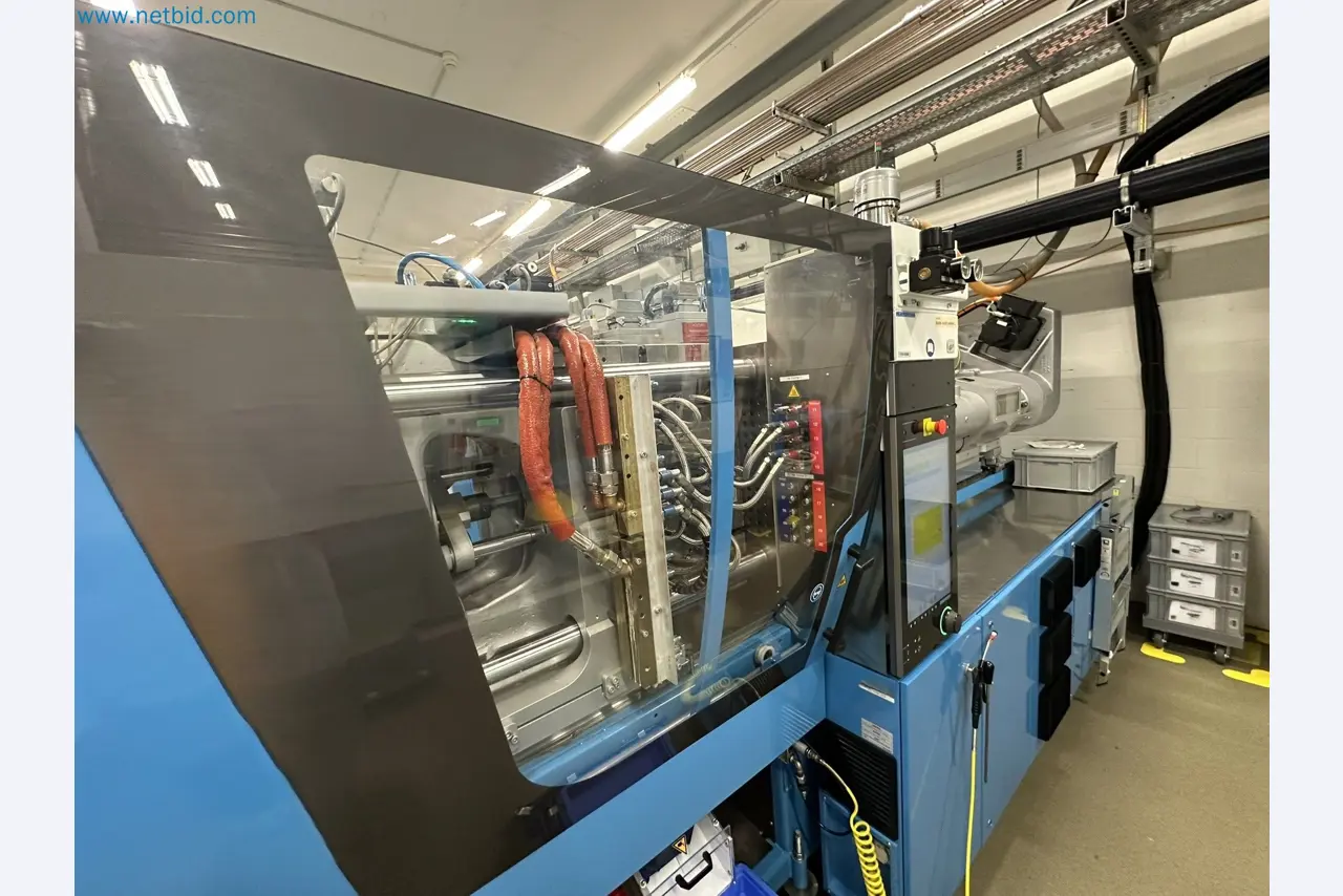 Injection molding machines and 3-D coordinate measuring machines-4