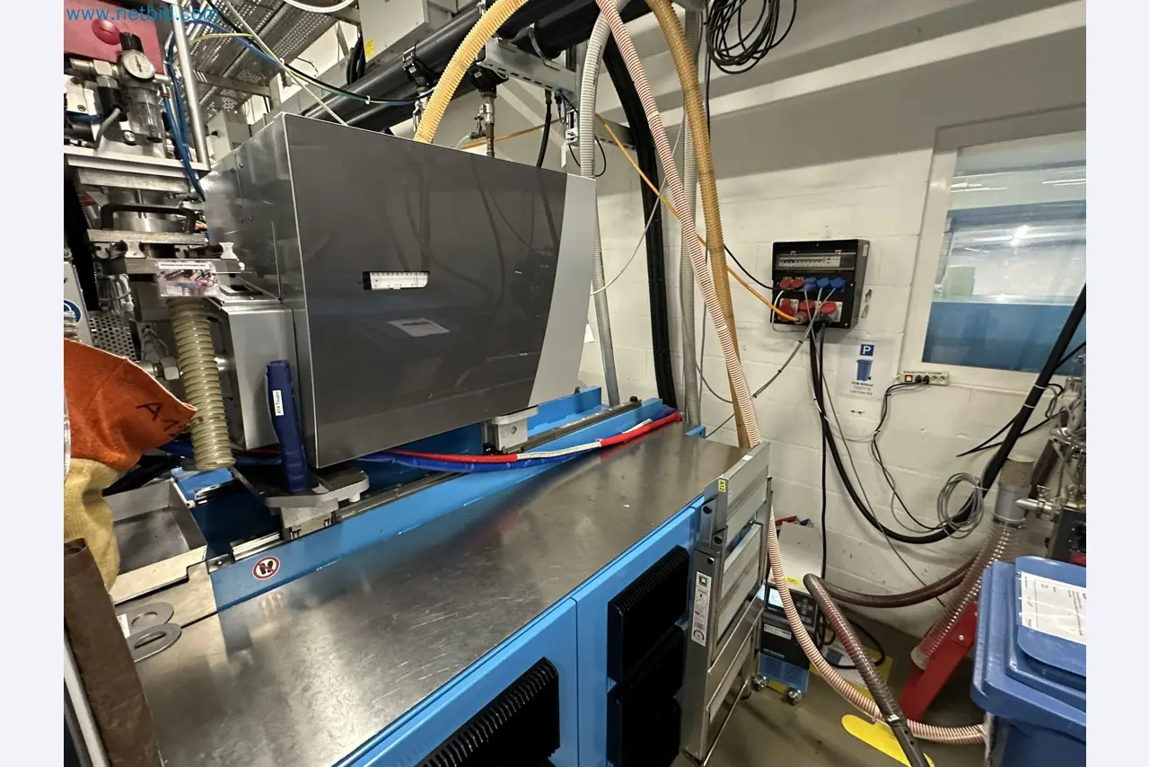Vstřikovací lisy a 3D souřadnicové měřicí stroje-6