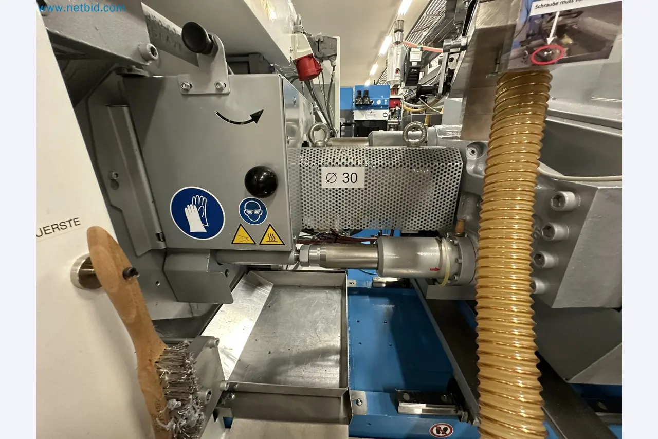 Injection molding machines and 3-D coordinate measuring machines-4
