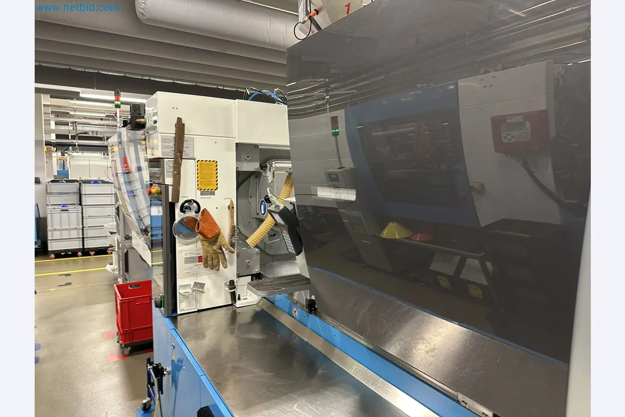 Injection molding machines and 3-D coordinate measuring machines-5