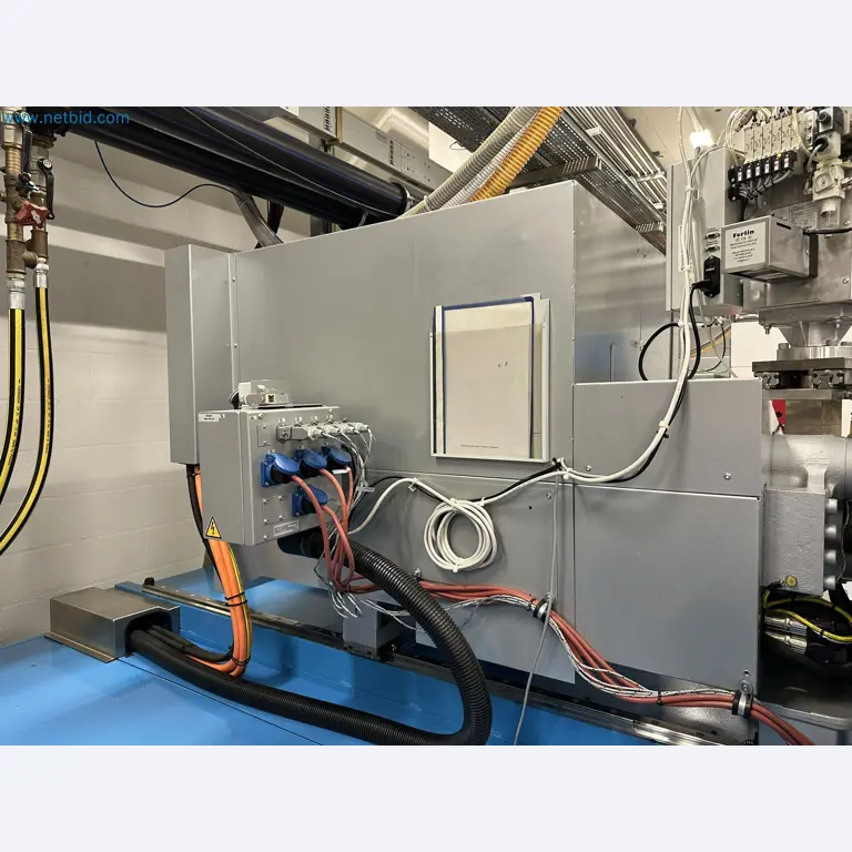 Injection molding machines and 3-D coordinate measuring machines-7