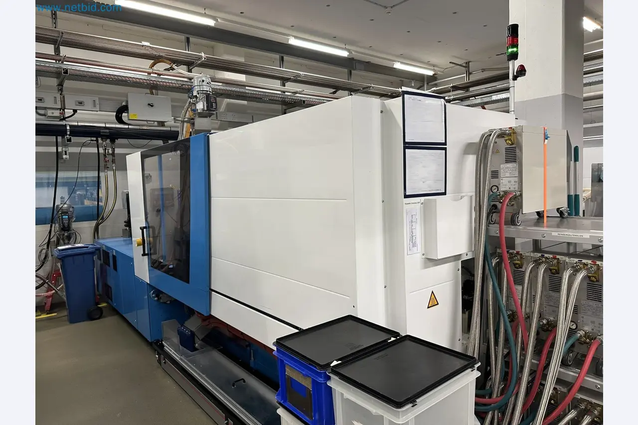 Injection molding machines and 3-D coordinate measuring machines-8