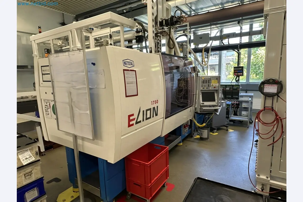 Injection molding machines and 3-D coordinate measuring machines-1