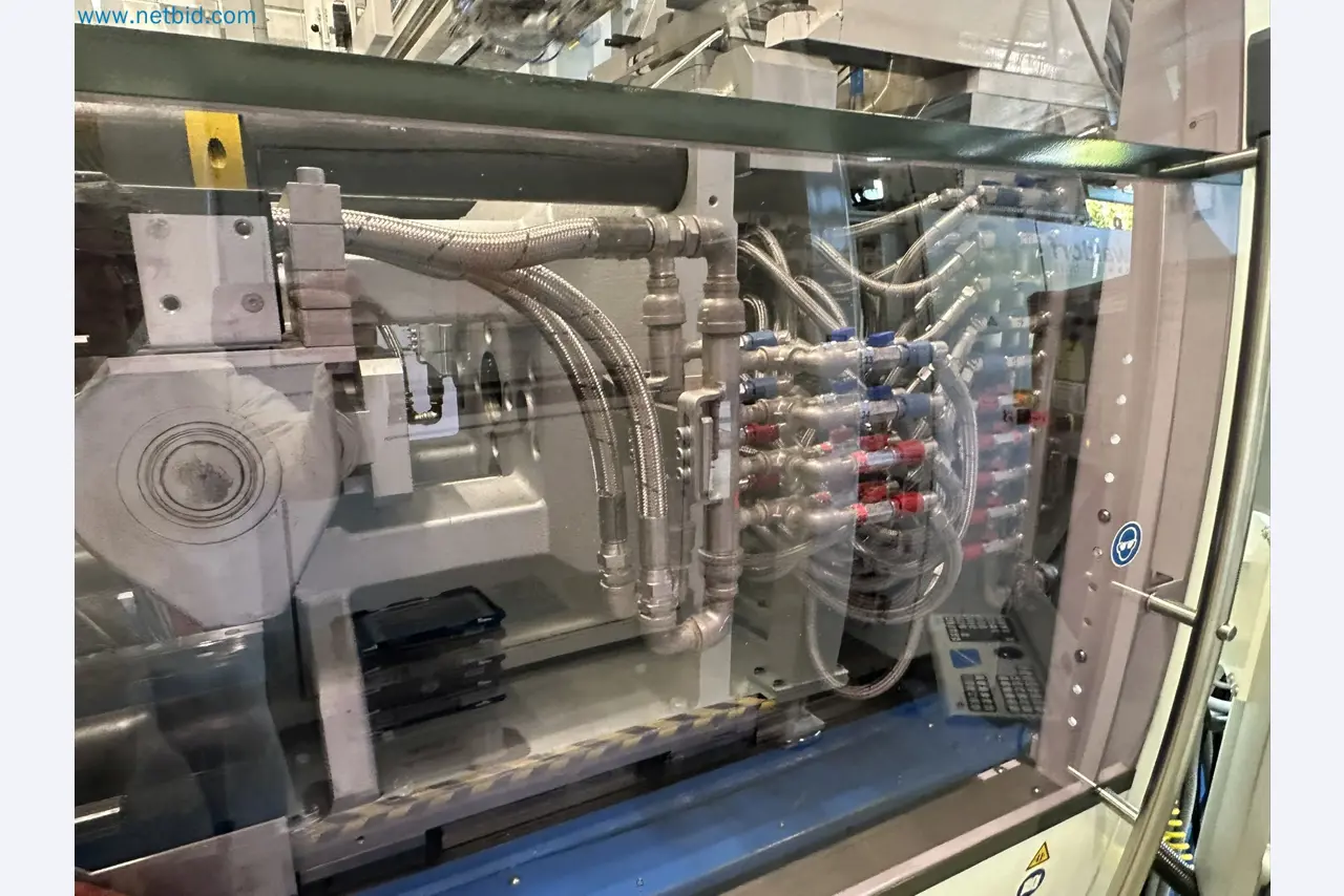 Injection molding machines and 3-D coordinate measuring machines-5