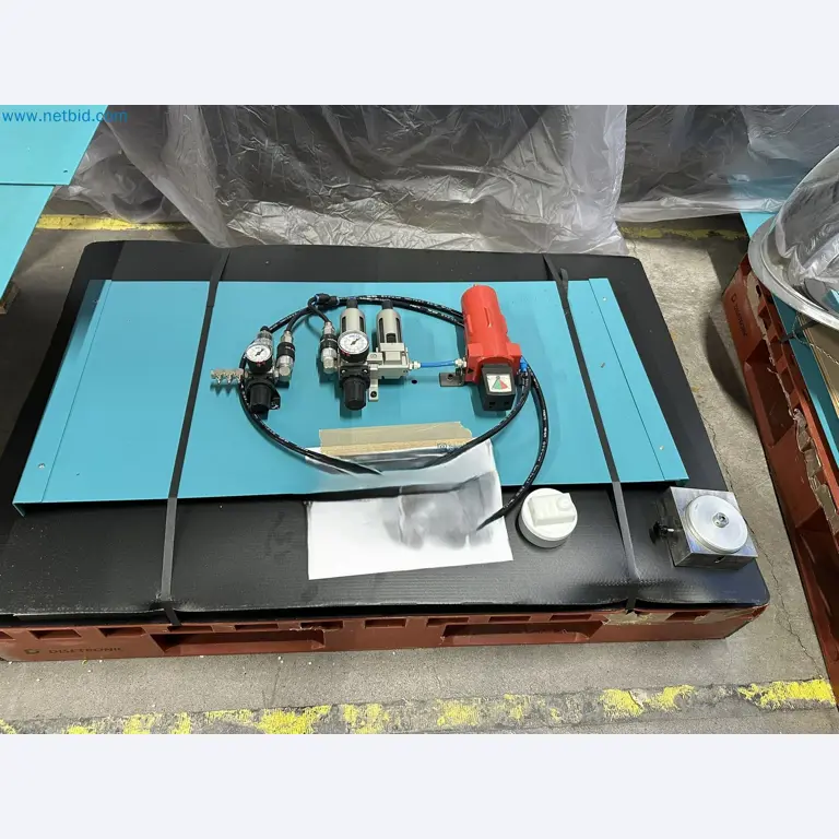 Vstřikovací lisy a 3D souřadnicové měřicí stroje-14