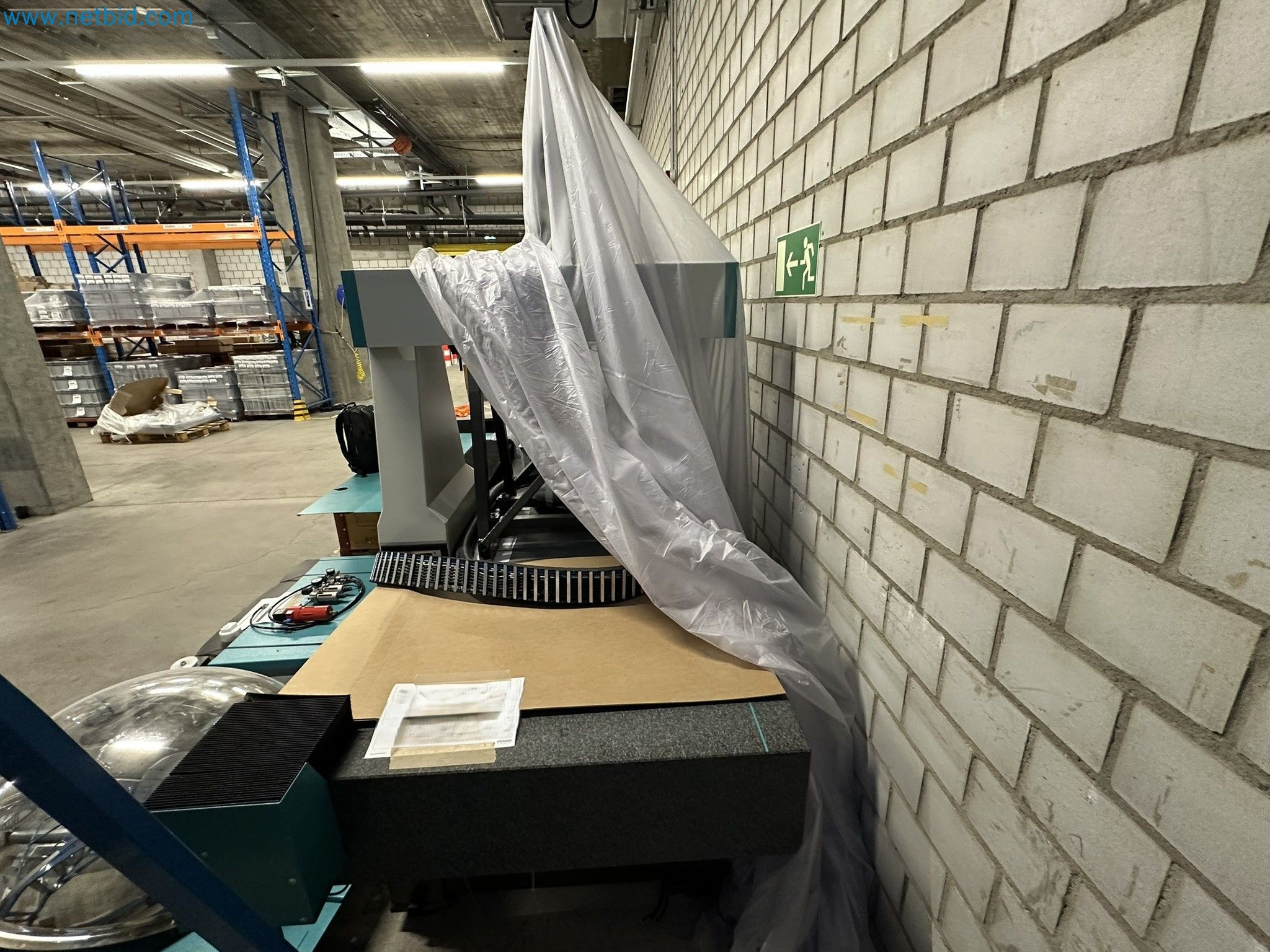 Vstřikovací lisy a 3D souřadnicové měřicí stroje-20