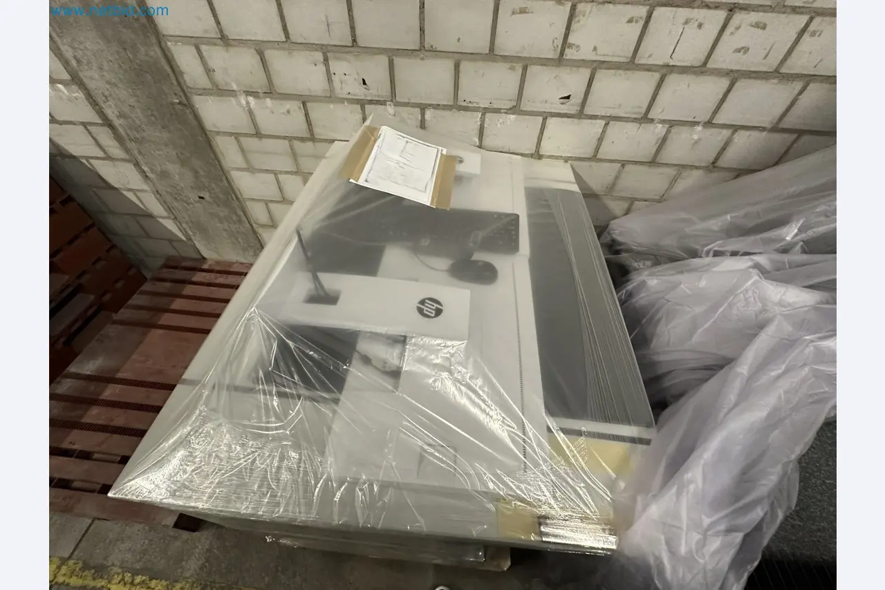 Vstřikovací lisy a 3D souřadnicové měřicí stroje-9