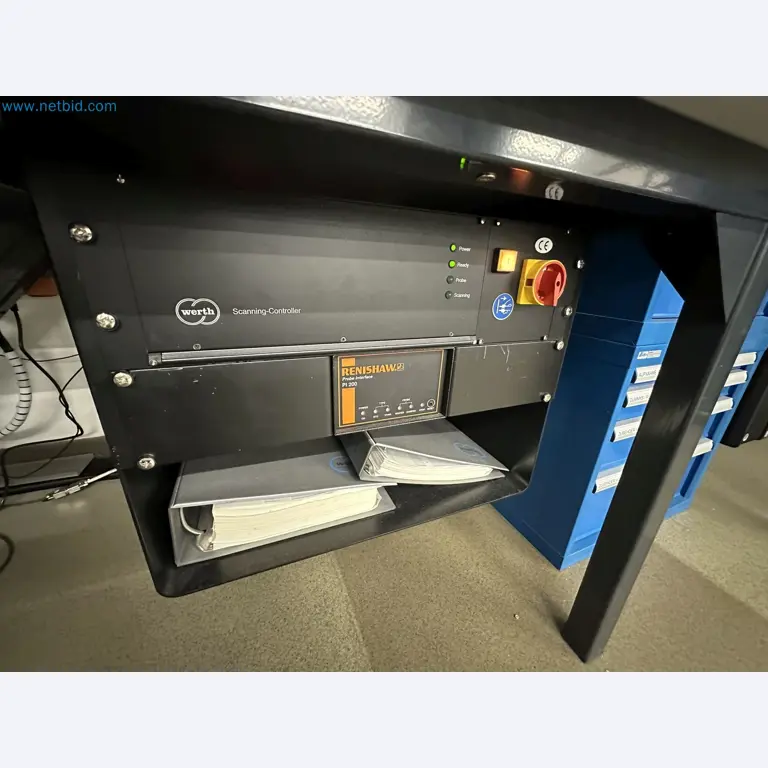 Vstřikovací lisy a 3D souřadnicové měřicí stroje-6