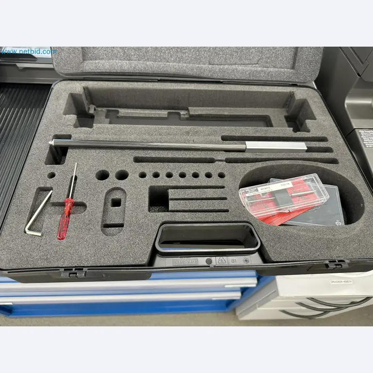 Injection molding machines and 3-D coordinate measuring machines-2