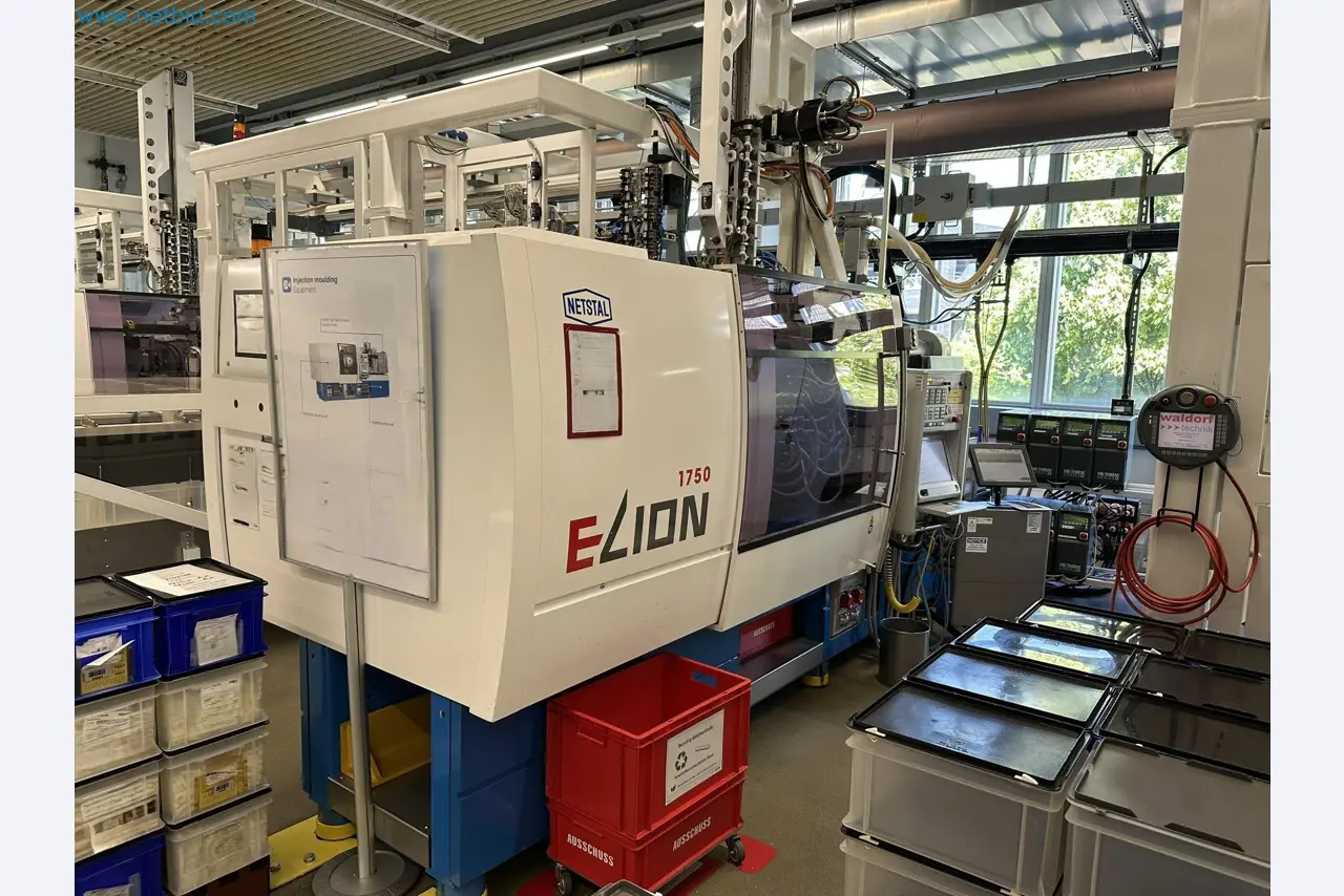 Injection molding machines and 3-D coordinate measuring machines-1