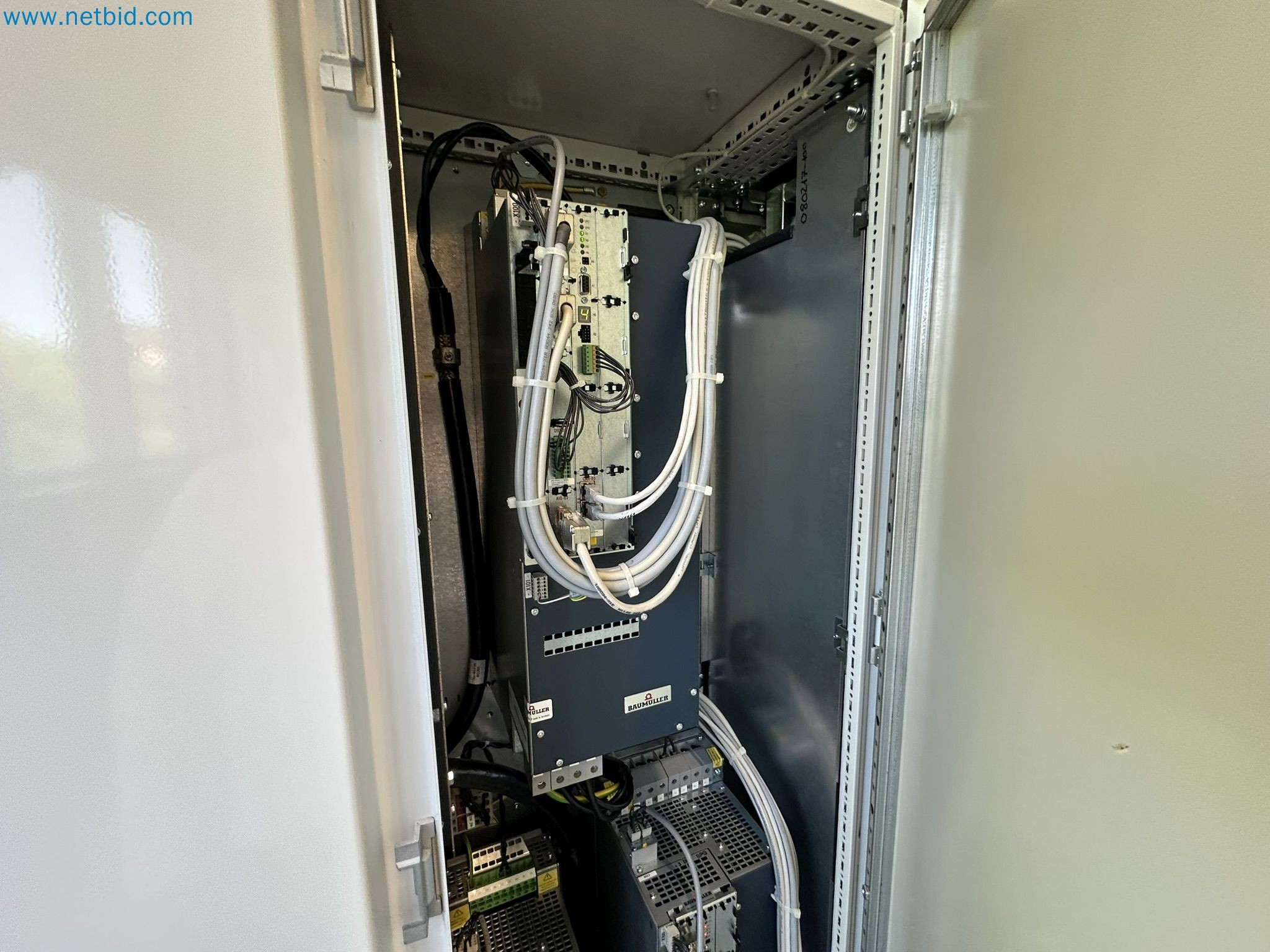 Injection molding machines and 3-D coordinate measuring machines-5