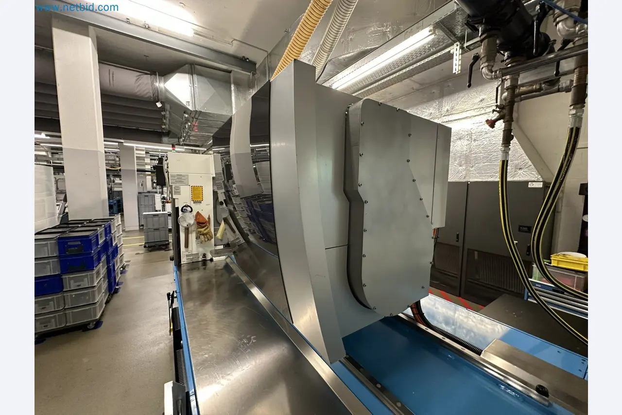 Injection molding machines and 3-D coordinate measuring machines-9