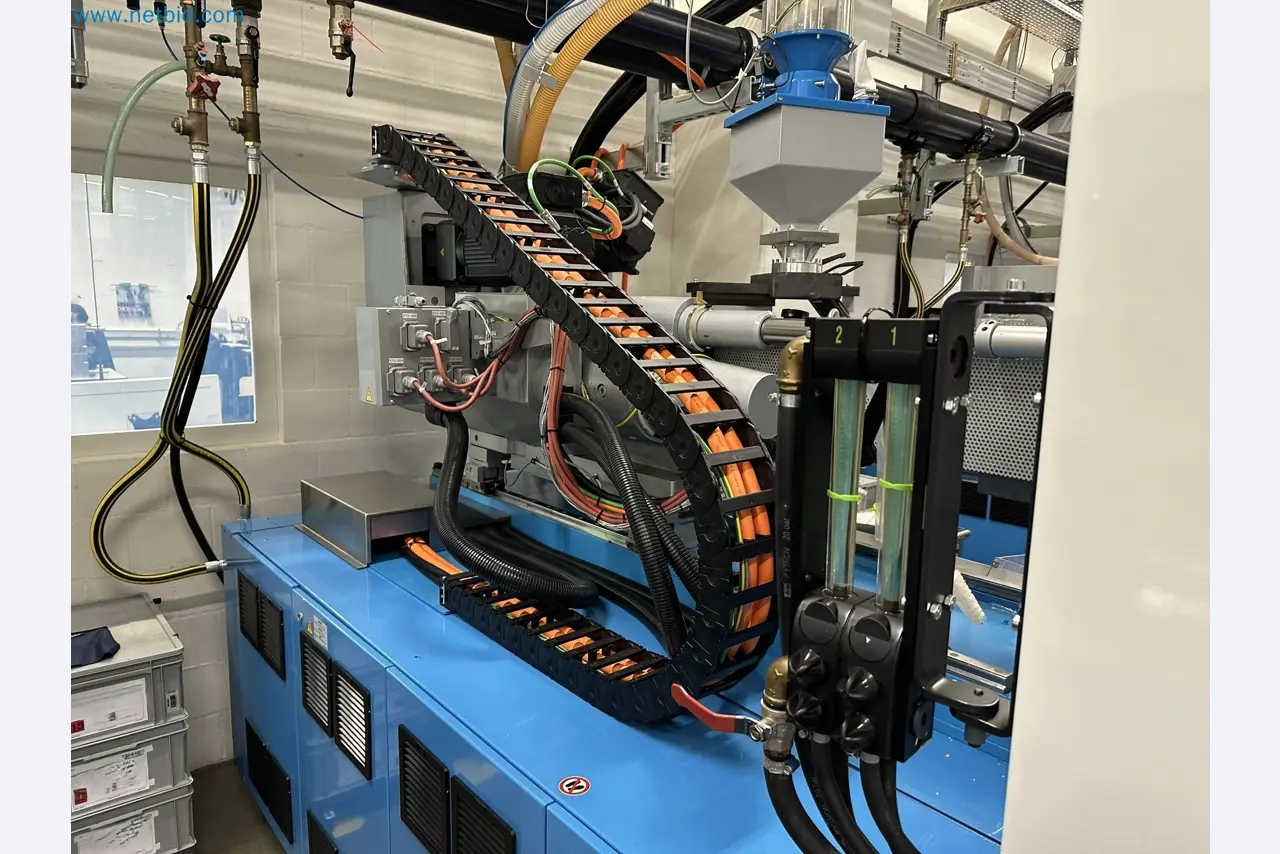 Injection molding machines and 3-D coordinate measuring machines-10