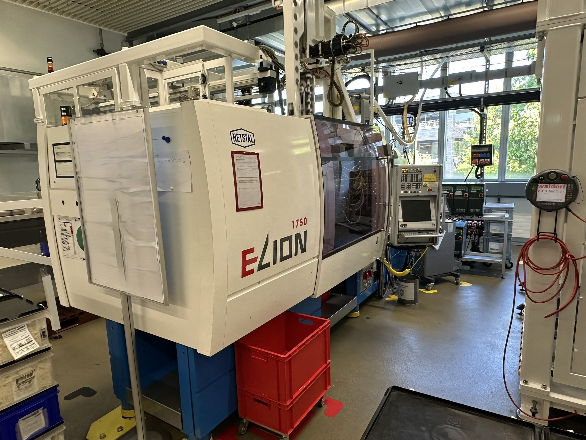 Injection molding machines and 3-D coordinate measuring machines-1