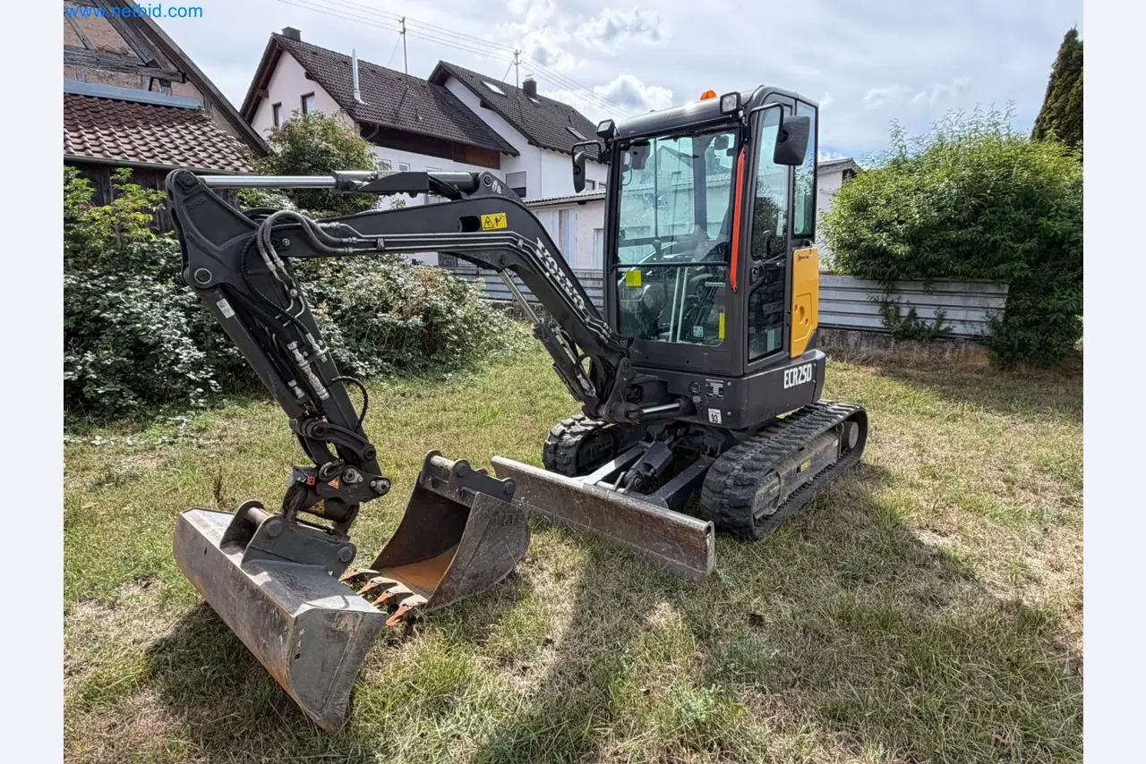 4 vehicles and a compact excavator-1