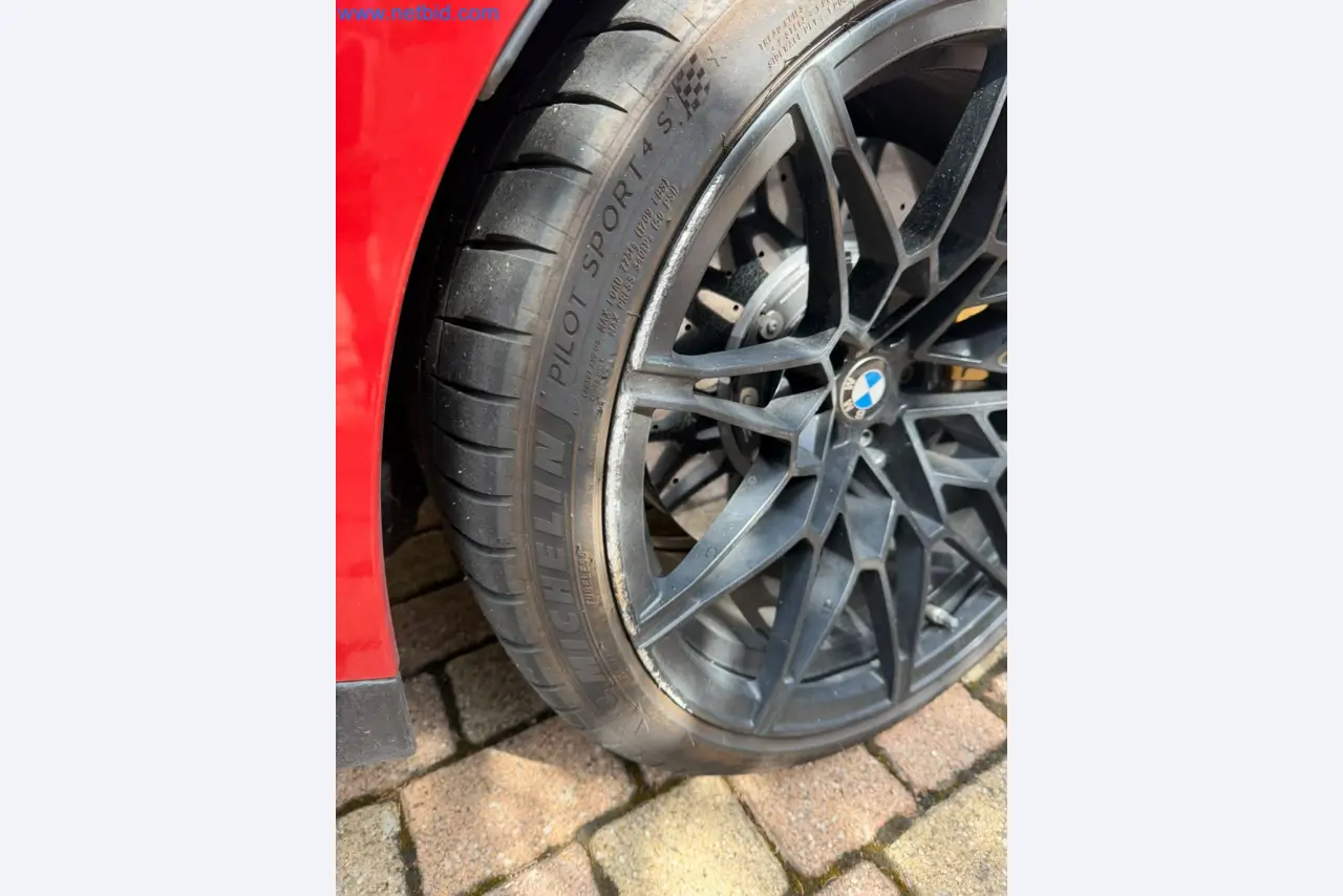 4 Fahrzeuge und ein Kompaktbagger-21