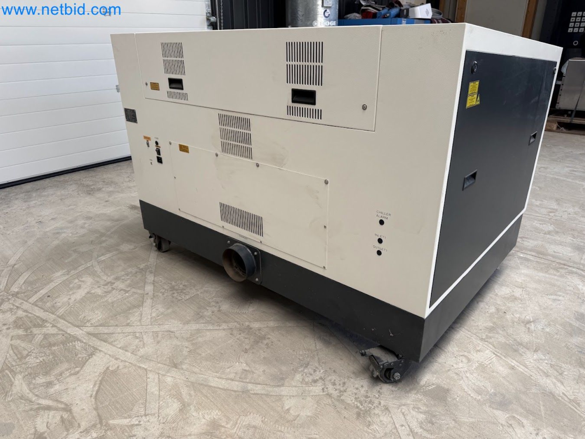 Laser engraving machine for use in the promotional products industry, the automotive industry, mechanical engineering, and personalization-27