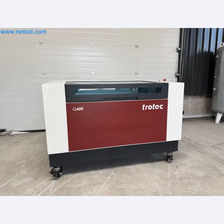 Laser engraving machine for use in the promotional products industry, the automotive industry, mechanical engineering, and personalization-2