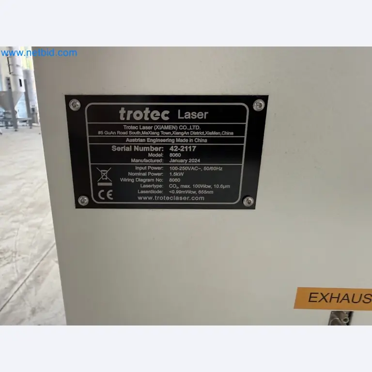 Laser engraving machine for use in the promotional products industry, the automotive industry, mechanical engineering, and personalization-3