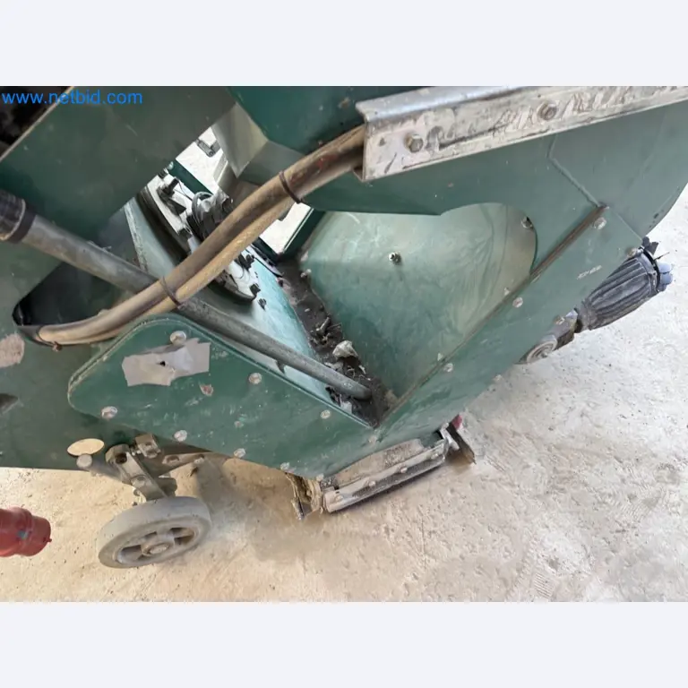 Versatile shot blasting machine with a matching extraction system-10