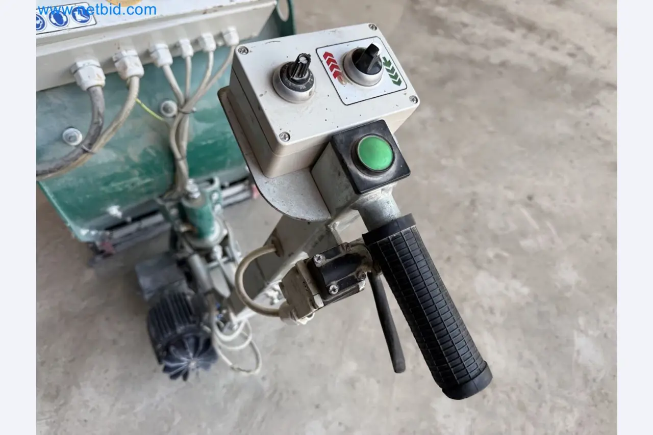 Versatile shot blasting machine with a matching extraction system-20