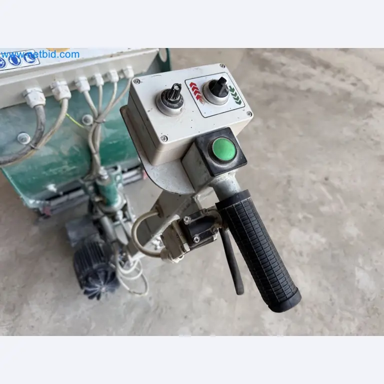 Versatile shot blasting machine with a matching extraction system-20