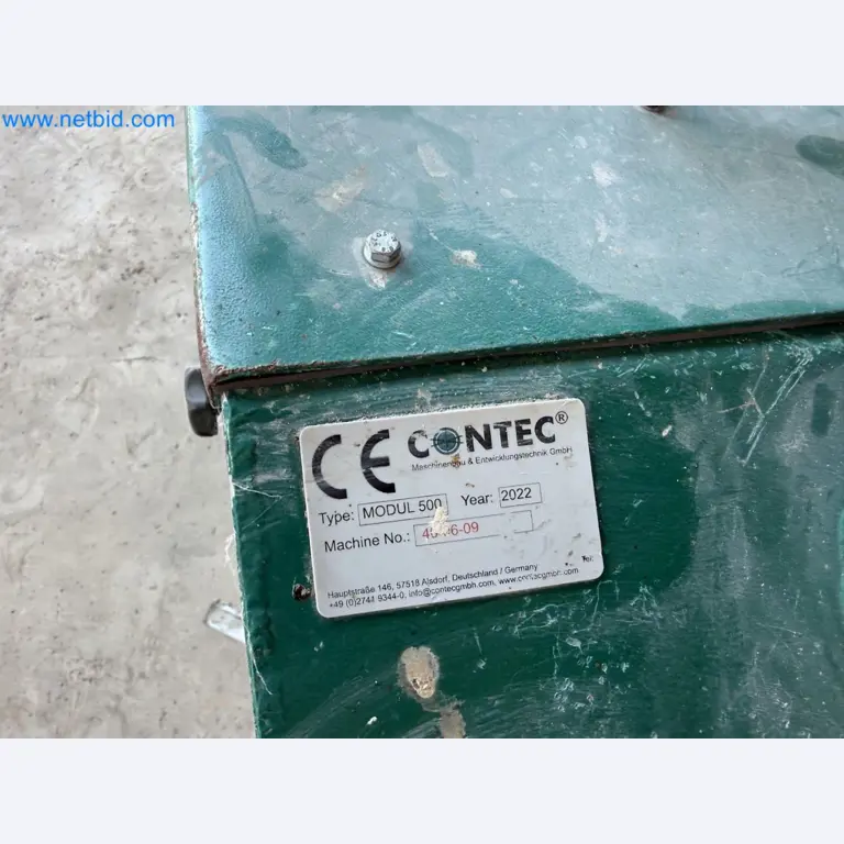 Versatile shot blasting machine with a matching extraction system-28
