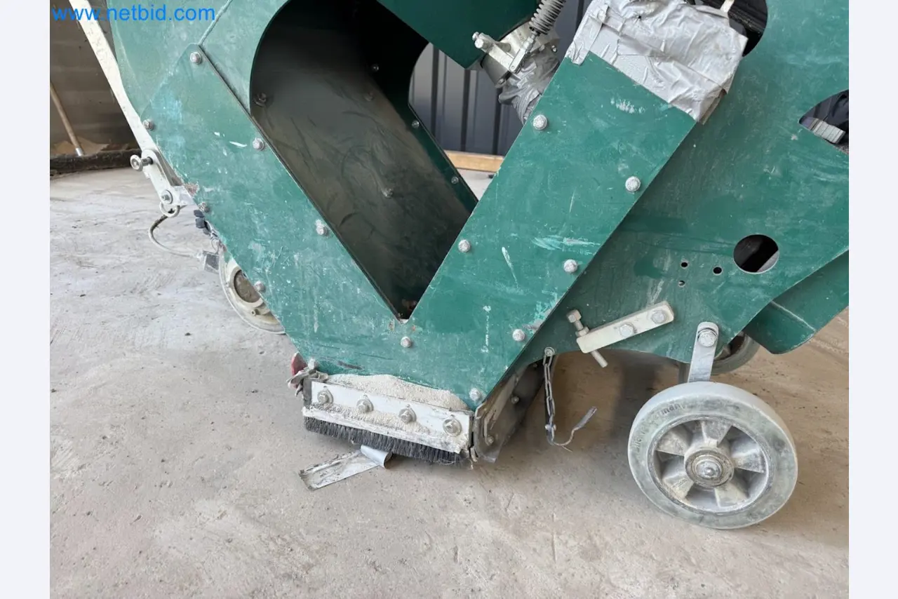 Versatile shot blasting machine with a matching extraction system-5