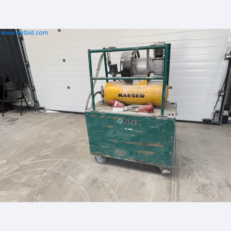 Versatile shot blasting machine with a matching extraction system-14