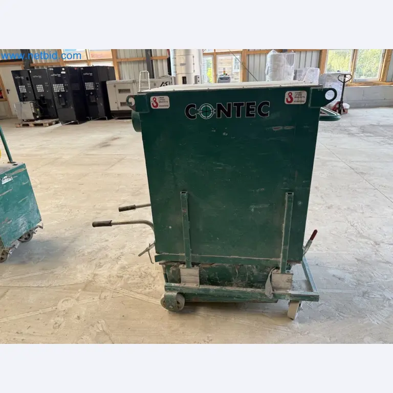 Versatile shot blasting machine with a matching extraction system-31