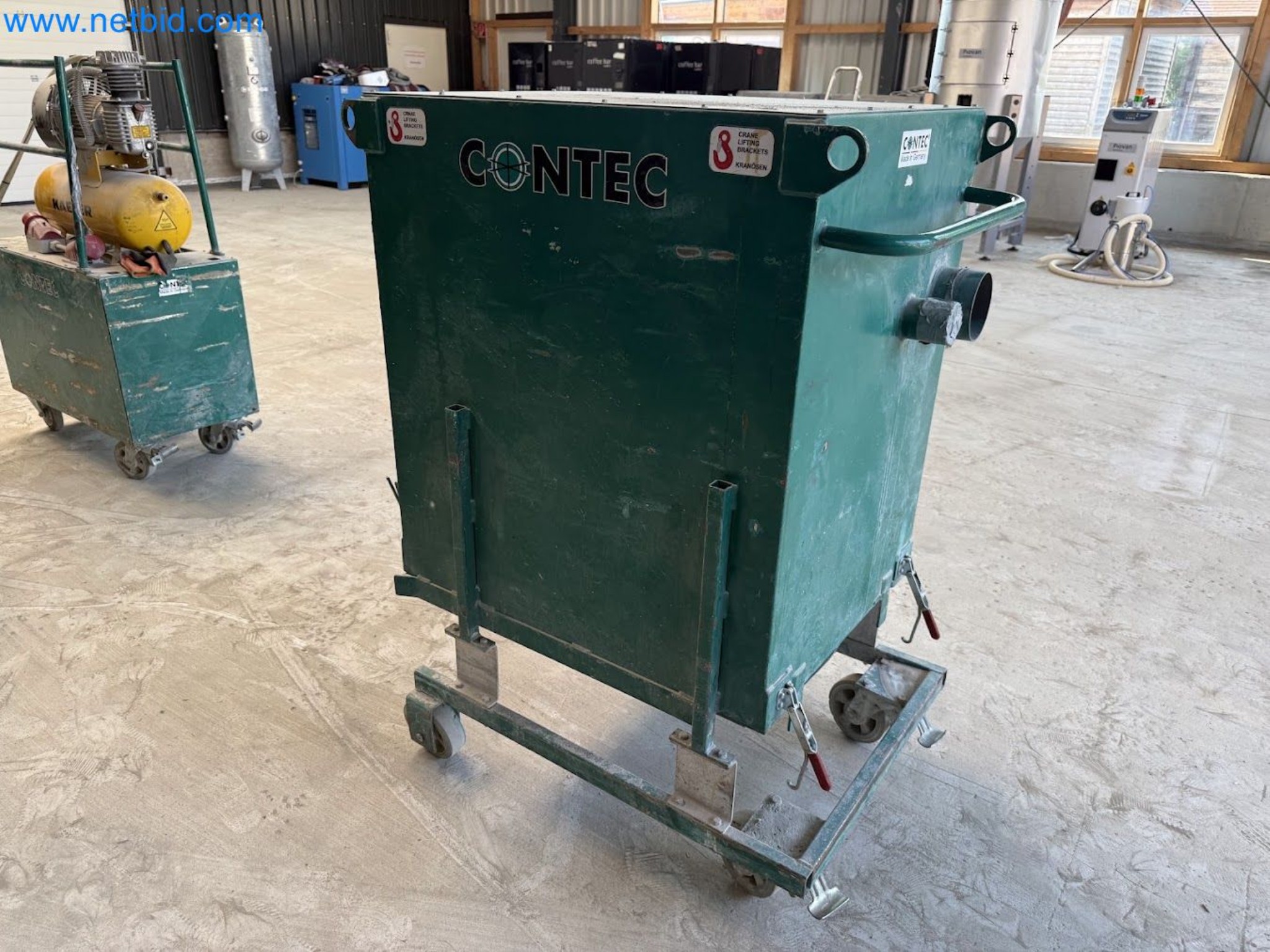Versatile shot blasting machine with a matching extraction system-3