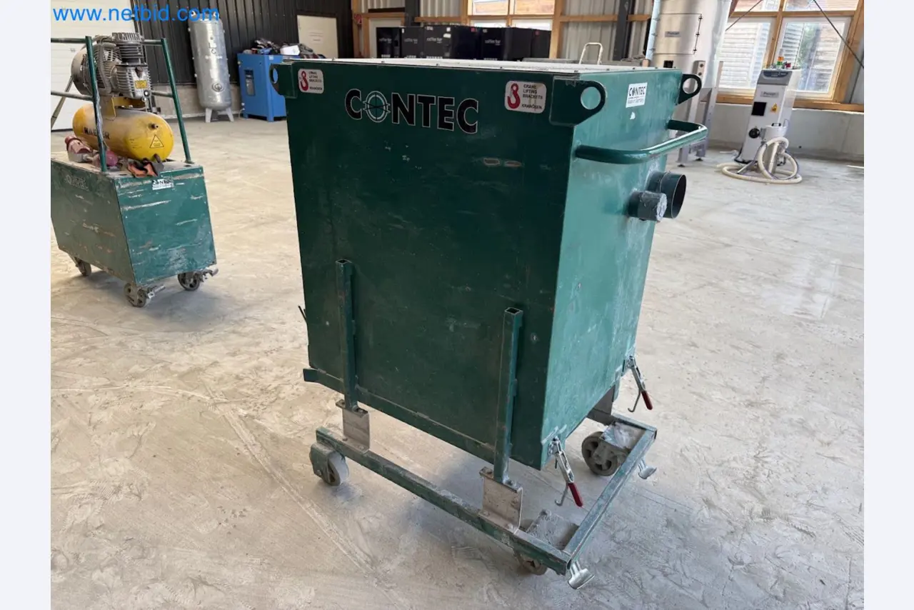 Versatile shot blasting machine with a matching extraction system-3