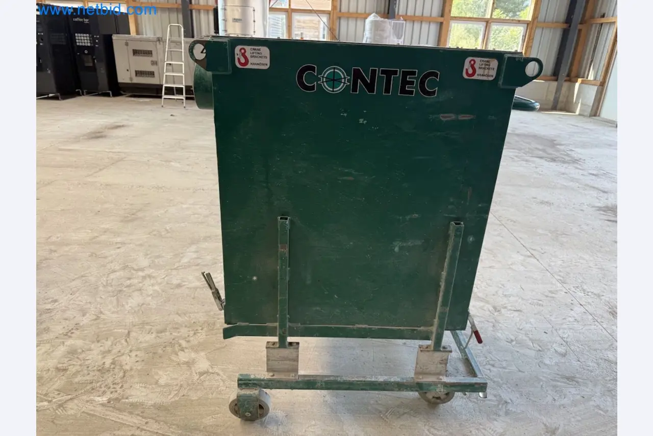Versatile shot blasting machine with a matching extraction system-4