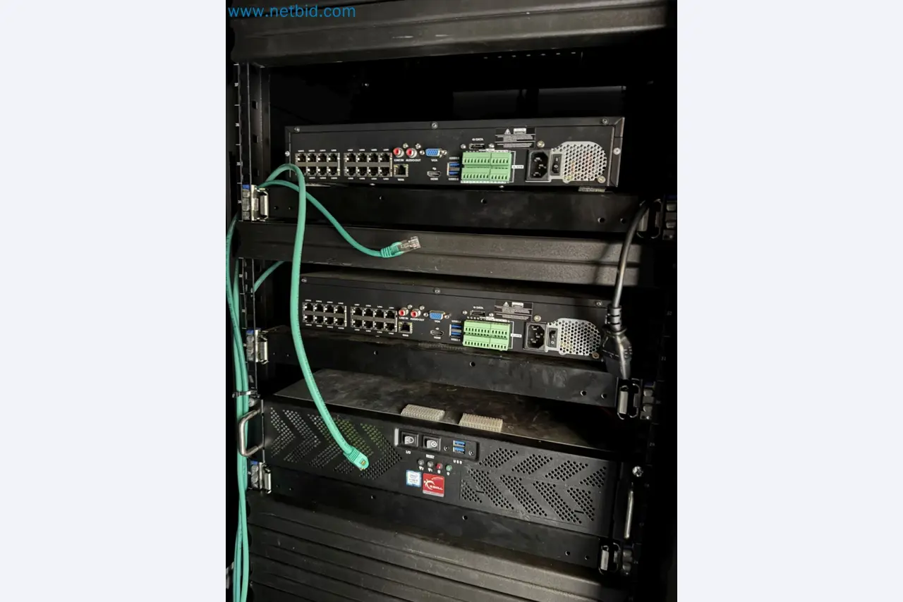 MOVETOS – Mobile event and technical support system, including a MAN truck and trailer-18