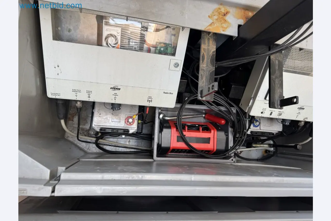 MOVETOS – Mobile event and technical support system, including a MAN truck and trailer-37