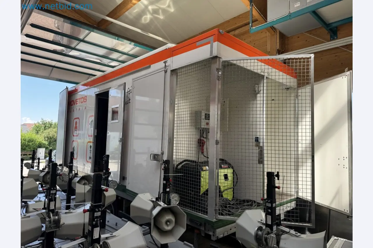 MOVETOS – Mobile event and technical support system, including a MAN truck and trailer-40