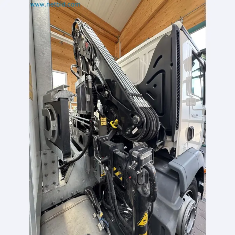 MOVETOS – Mobile event and technical support system, including a MAN truck and trailer-48