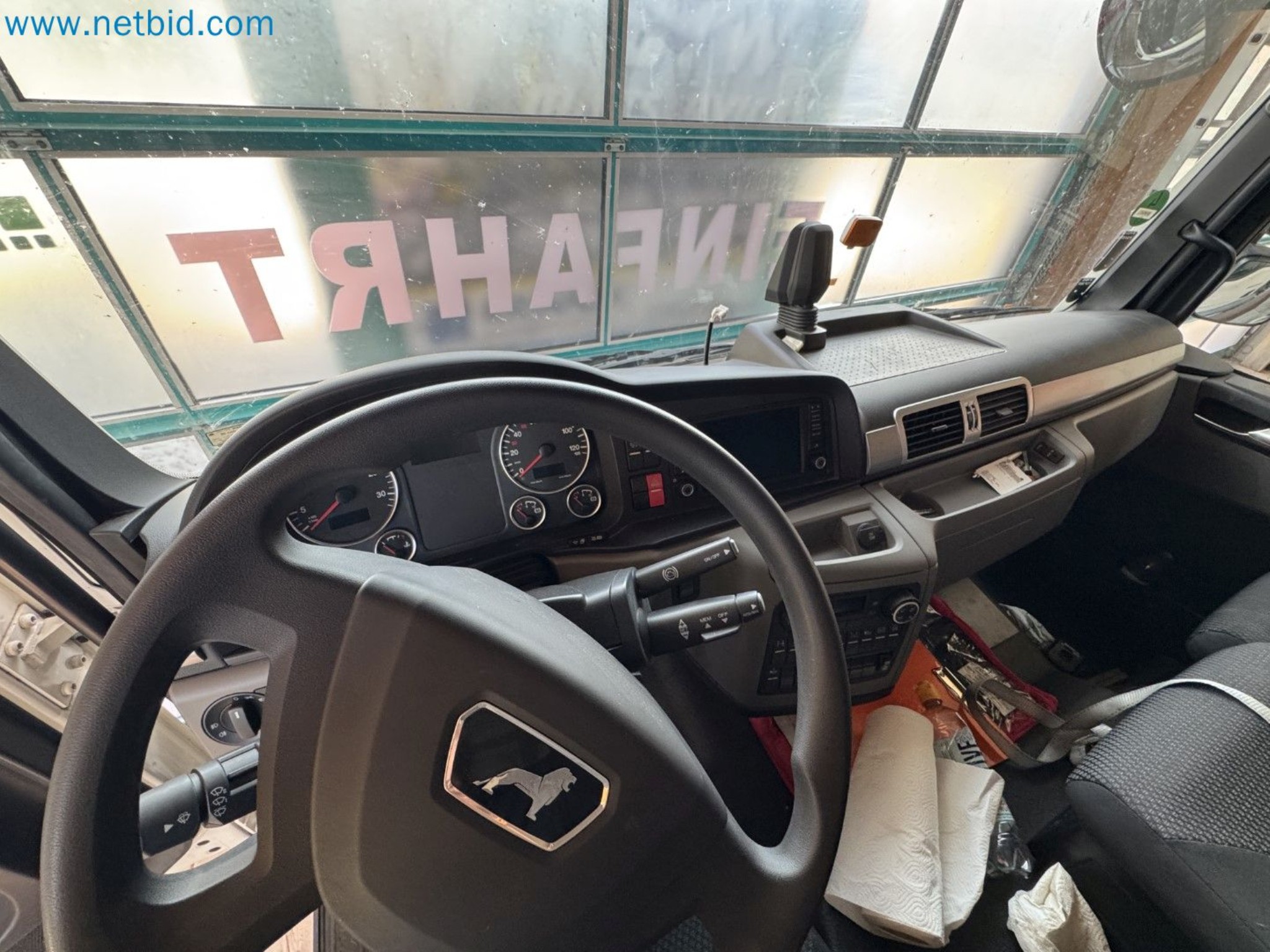 MOVETOS – Mobile event and technical support system, including a MAN truck and trailer-54
