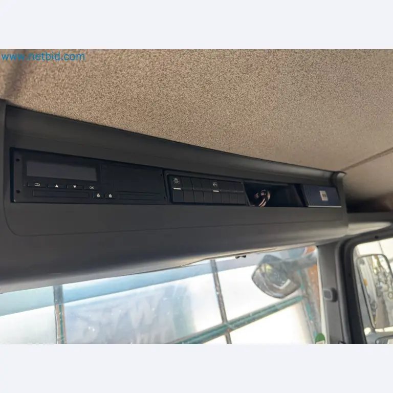MOVETOS – Mobile event and technical support system, including a MAN truck and trailer-58