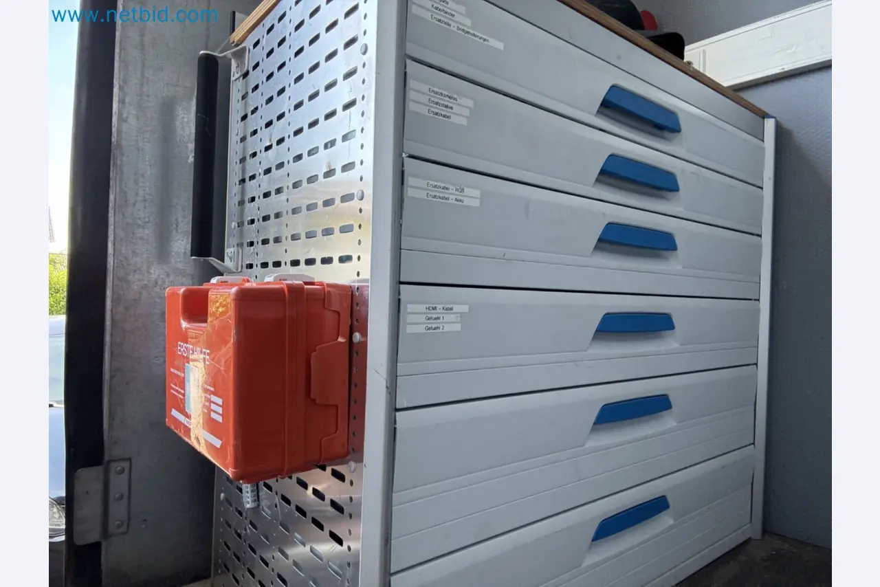 MOVETOS – Mobile event and technical support system, including a MAN truck and trailer-5