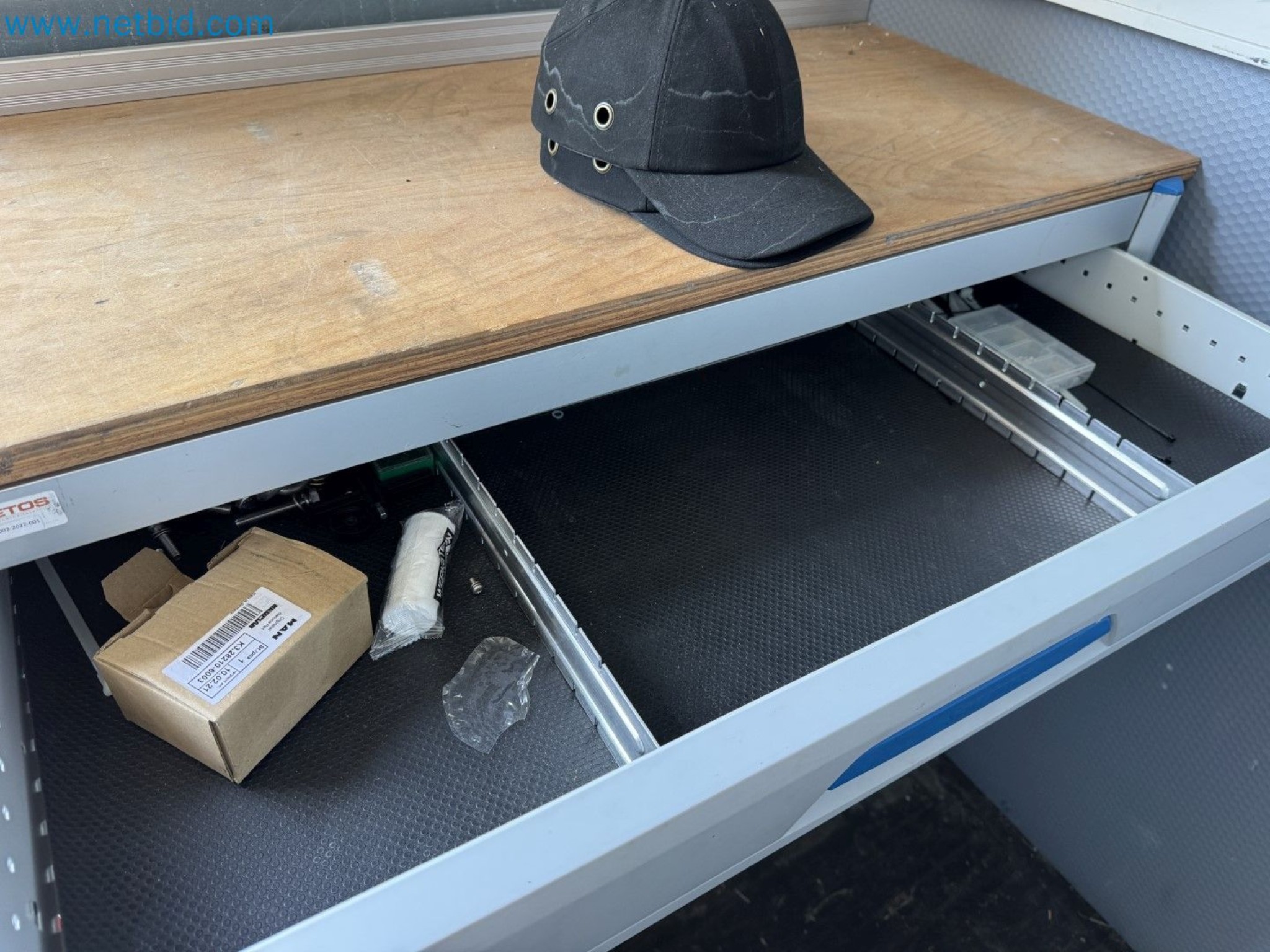 MOVETOS – Mobile event and technical support system, including a MAN truck and trailer-6