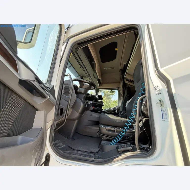 2 DAF XF 480 FAN NGD-40