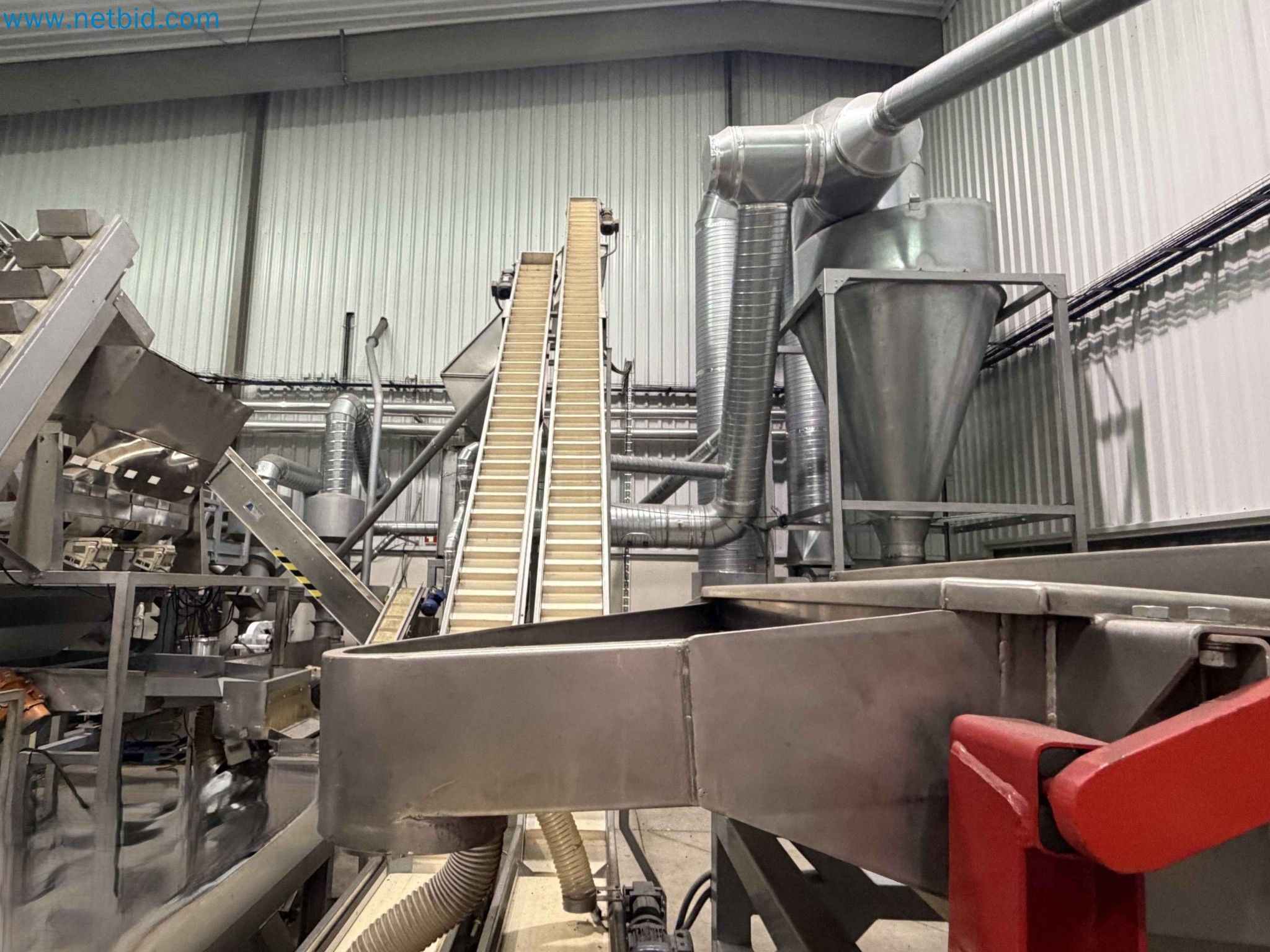 Nussverarbeitungsanlage zum Schälen, Trocknen und Verpacken-107