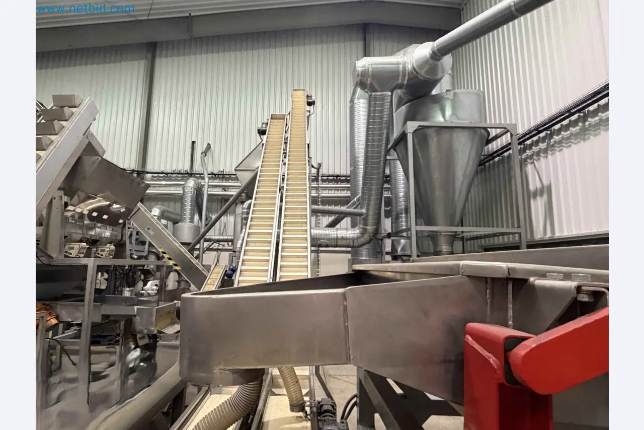 Nussverarbeitungsanlage zum Schälen, Trocknen und Verpacken-107