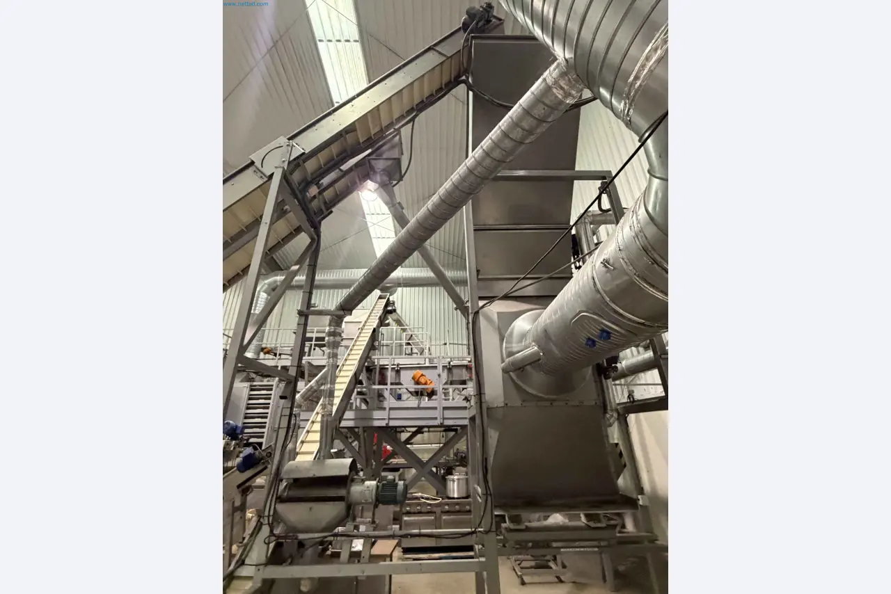 Nussverarbeitungsanlage zum Schälen, Trocknen und Verpacken-119